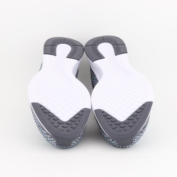 NIke DualTone Racer Running - Picture 5 of 8